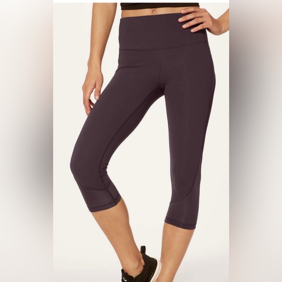 Lululemon mesh cut outs leggings - Picture 2 of 15